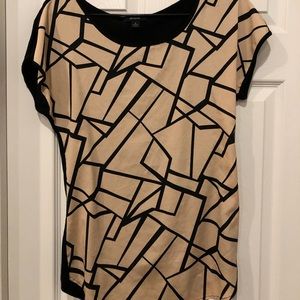 Black and pink geometric top